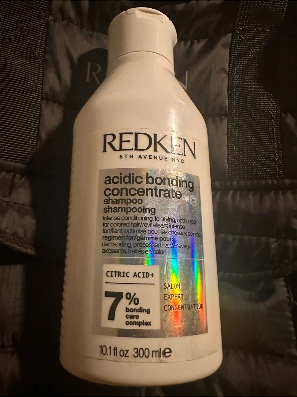Redken Acidic Bonding Concentrate Shampoo - White